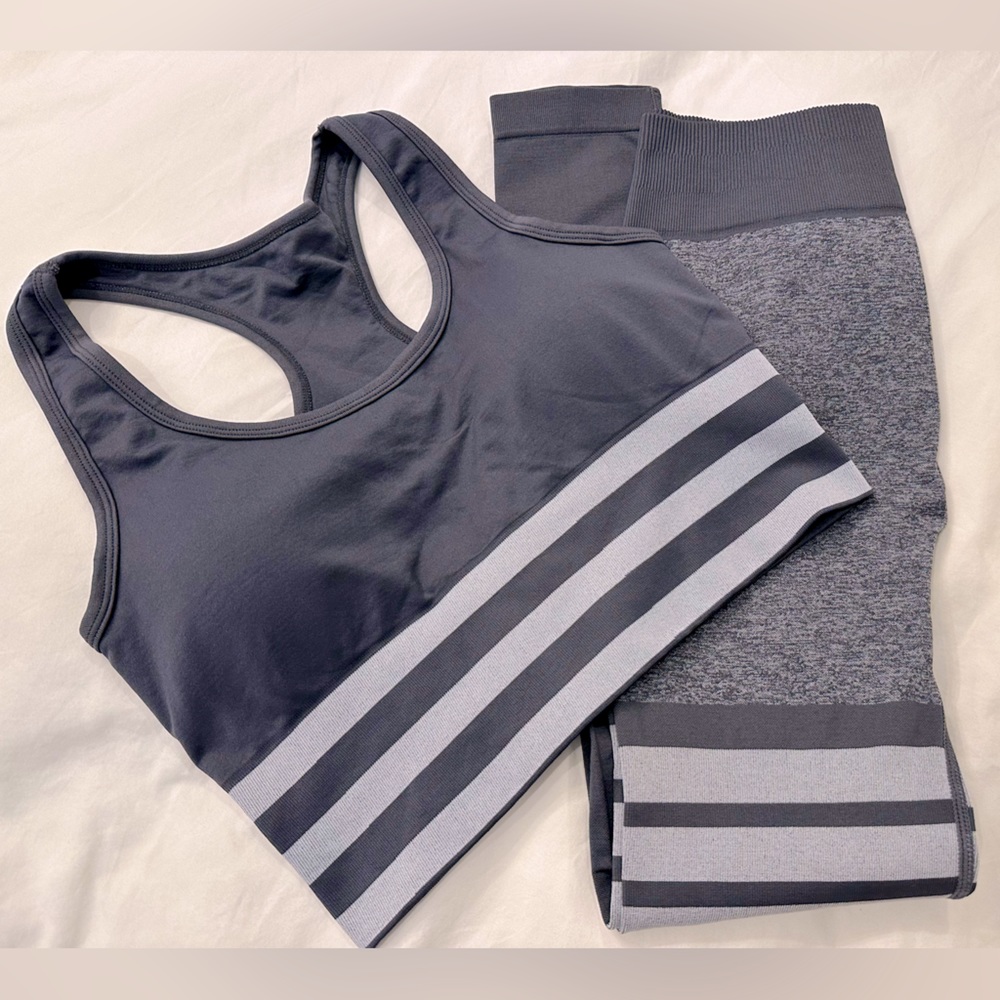 Striped gray fitness set legging and top
